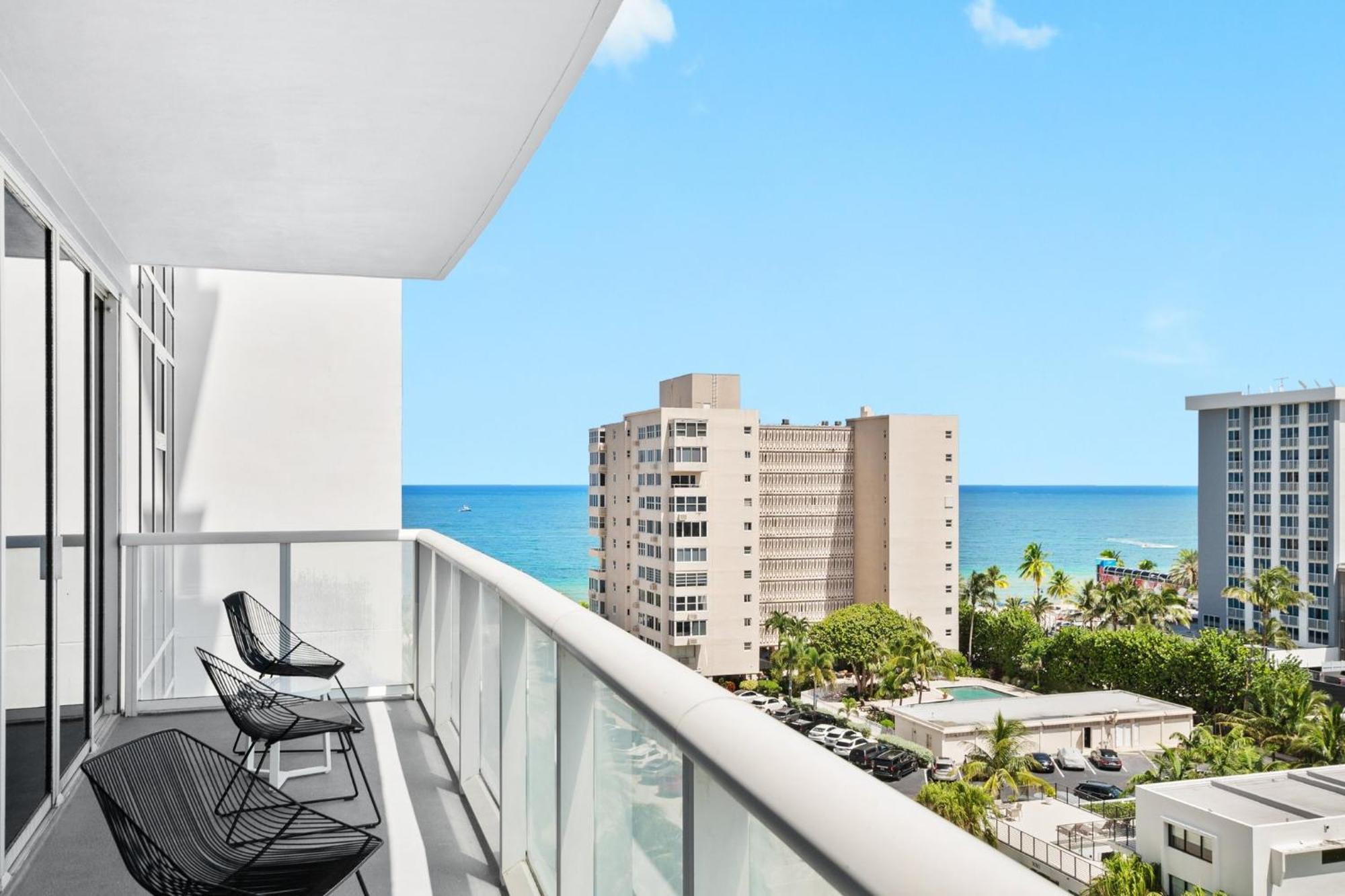 Oceanview Luxury, Access, Sleeps 6 2br 2ba - Vista Mar By Homestakes Appartement Fort Lauderdale